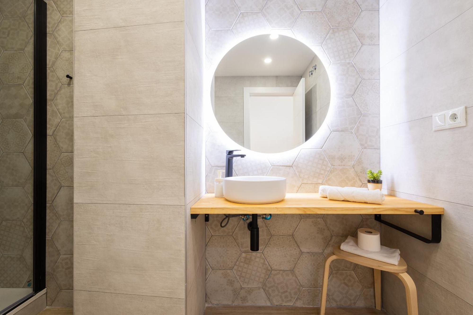 Florit Flats - The Trafalgar Ii Apartament